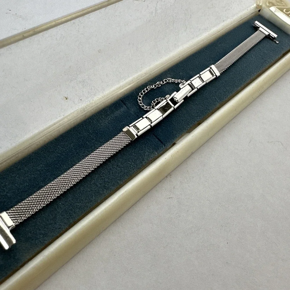 Vintage JB Jacoby Bender Silver Tone Mesh Watch Band Safety Chain T-Bar End Case